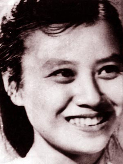 1334747496-nghiemthuyhang-tam-eva4